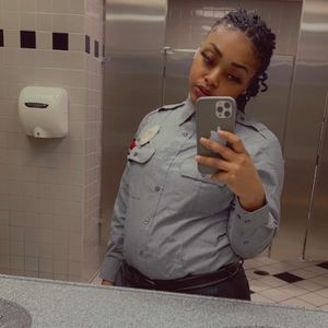 Meet your Posher, Deanna